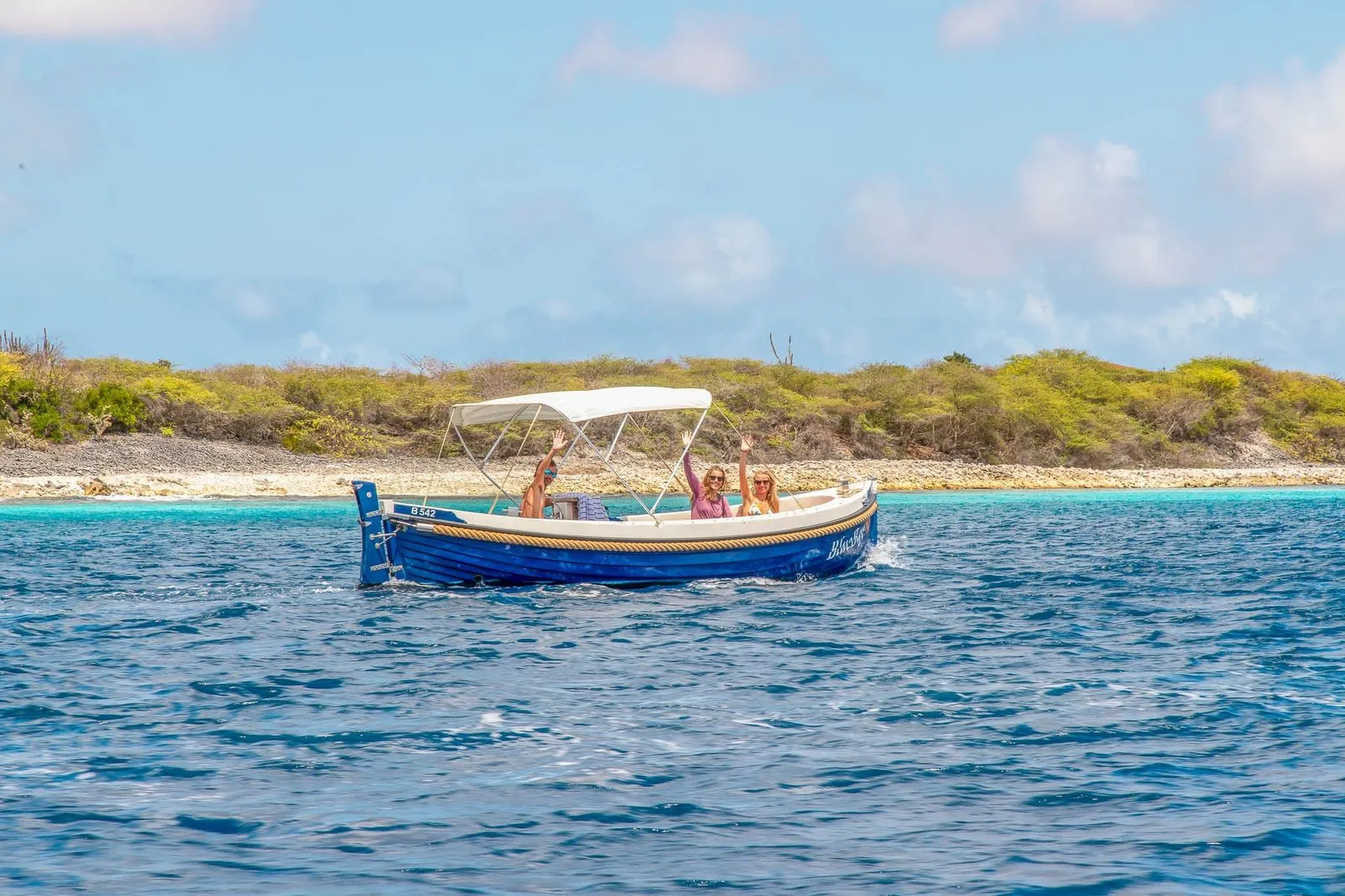 Blue Dutch Sloop on the water of Bonaire, photo 9 of 11