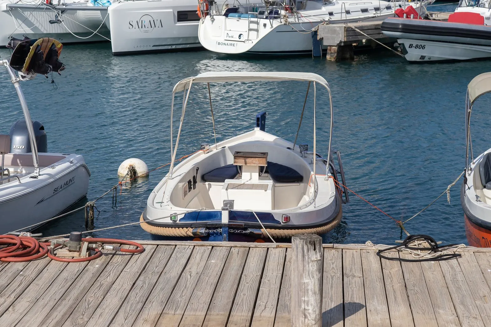Blue Dutch Sloop on the water of Bonaire, photo 10 of 11